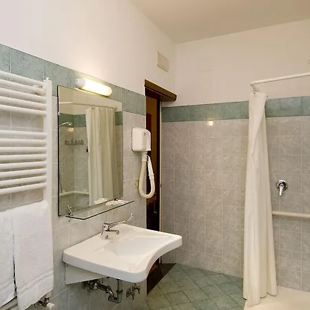 Hotel Elite 2*
