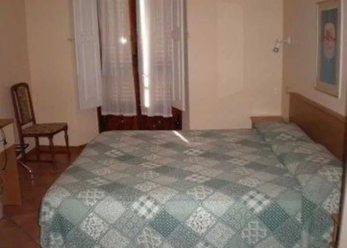 Hotel Elite 2*